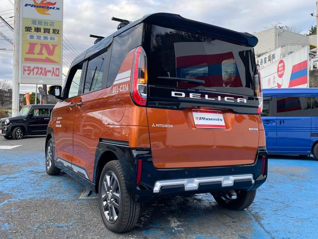 ４ＷＤ　９インチＳＤナビ　フルセグ　Ｂｌｕｅｔｏｏｔｈ接続　ＨＤＭＩ　アラウンドビューカメラ　ルーフキャリア　ＯＰデカール　デジタルミラー　ハンズフリーＷパワスラ　Ｐソナー　シート・ステアヒーター