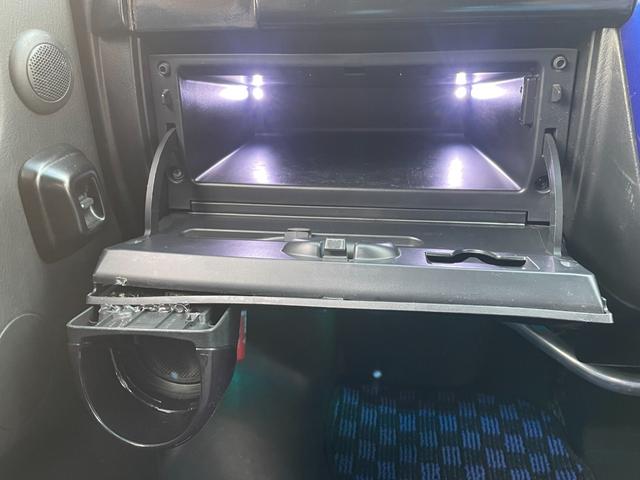 バモス Ｌローダウン　後期モデル　ターボ換装　純正５速ＭＴ　改公認　バベストサンルーフ　ローダウン　シートカバー　１６インチＡＷ　オーバーヘッドコンソール　ルーフスピーカー（70枚目）