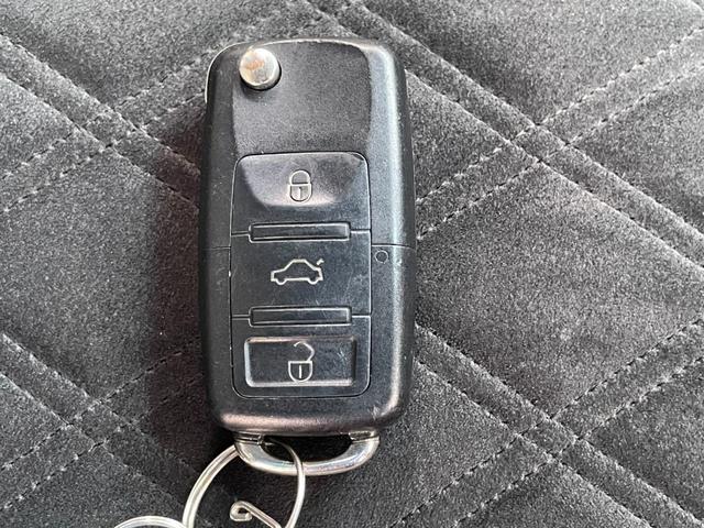 バモス Ｌローダウン　後期モデル　ターボ換装　純正５速ＭＴ　改公認　バベストサンルーフ　ローダウン　シートカバー　１６インチＡＷ　オーバーヘッドコンソール　ルーフスピーカー（77枚目）