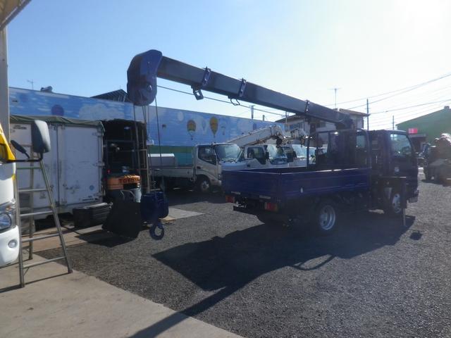 エルフトラック 　２トン標準　４段クレーン　ラジコンフックイン　古河ユニックＵＲＵ２６４　ブルーメタリックオールペイント　クレーンワイヤー新品　メッキパーツ付　キーレス　ＥＴＣ　ＨＳＡ　ＡＳＲ（13枚目）