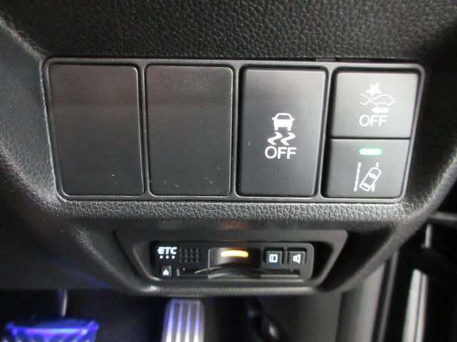 ステップワゴンスパーダ スパーダ・クールスピリットホンダセンシングブラスタ 純正10インチメモリーナビ 純正11.6インチリヤルーフモニター 純正フロントドライブレコーダー フロント左右シートヒーター サイドエアバッグ 左右電動スライドドア ETC USB 禁煙車 7人乗り(19枚目)