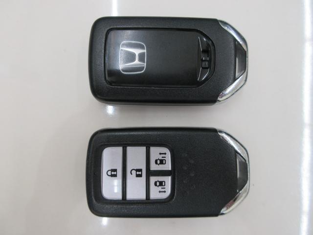 ステップワゴンスパーダ スパーダ・クールスピリットホンダセンシングブラスタ 純正10インチメモリーナビ 純正11.6インチリヤルーフモニター 純正フロントドライブレコーダー フロント左右シートヒーター サイドエアバッグ 左右電動スライドドア ETC USB 禁煙車 7人乗り(22枚目)