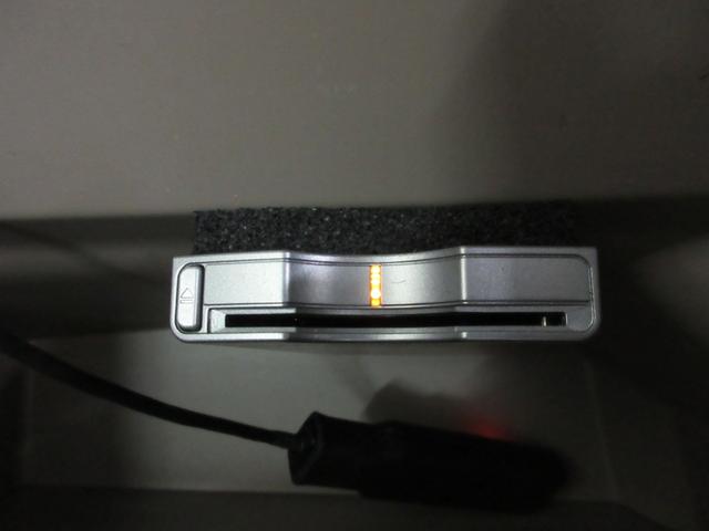 N-BOX G・Lパッケージ 純正ギャザズメモリーナビ 純正フロントドライブレコーダー 左右電動スライドドア 衝突軽減ブレーキ サイドエアバッグ ディスチャージヘッドライト リヤカメラ リヤシートスライド ETC 禁煙車(17枚目)