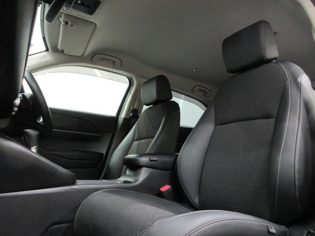 ヴェゼル ｅ：ＨＥＶＺ　純正９インチコネクトナビ　タイヤ新品交換　前後ドライブレコーダー　電動テールゲート　フロント左右シートヒーター　ブラインドスポットインフォメーション　ＬＥＤヘッドライト　ＵＳＢ　ＥＴＣ２．０　禁煙車（10枚目）