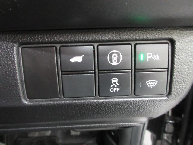 ヴェゼル ｅ：ＨＥＶＺ　純正９インチコネクトナビ　タイヤ新品交換　前後ドライブレコーダー　電動テールゲート　フロント左右シートヒーター　ブラインドスポットインフォメーション　ＬＥＤヘッドライト　ＵＳＢ　ＥＴＣ２．０　禁煙車（18枚目）