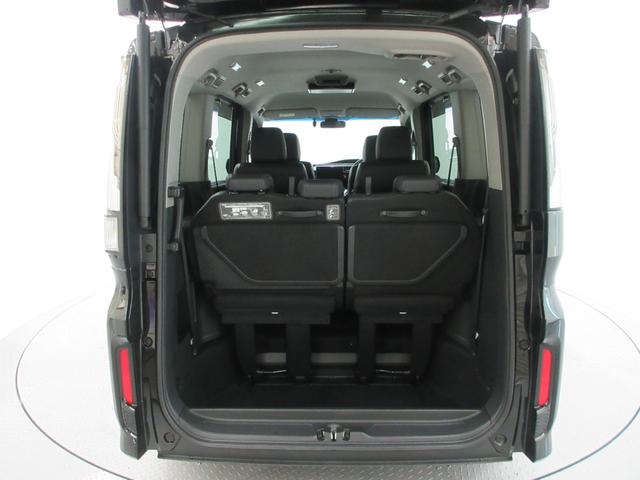 ステップワゴンスパーダ スパーダハイブリッドＧ・ＥＸホンダセンシングブラスタ　純正１０インチメモリーナビ　純正１１．６インチリヤルーフモニター　純正前後ドライブレコーダー　フロント左右シートヒーター　サイドエアバッグ　ＬＥＤヘッドライト　ＥＴＣ２．０　ＵＳＢ　禁煙車　７人乗り（13枚目）