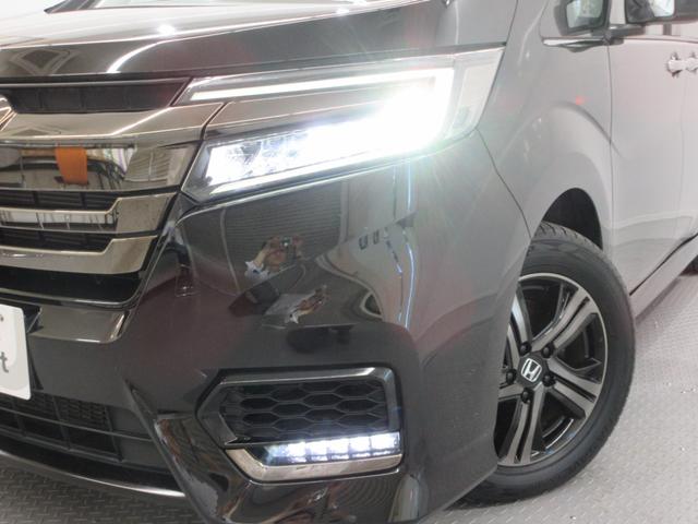 ステップワゴンスパーダ スパーダハイブリッドＧ・ＥＸホンダセンシングブラスタ　純正１０インチメモリーナビ　純正１１．６インチリヤルーフモニター　純正前後ドライブレコーダー　フロント左右シートヒーター　サイドエアバッグ　ＬＥＤヘッドライト　ＥＴＣ２．０　ＵＳＢ　禁煙車　７人乗り（25枚目）