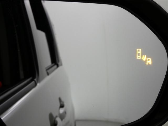 シエンタ ハイブリッドＺ　１００Ｖ電源　ドラレコ　ミュージックプレイヤー接続可　乗車定員７人　アルミホイール　両側電動スライド　ウオークスルー　ＬＥＤヘッドランプ　記録簿　キーレス　盗難防止装置　ハイブリッド　メモリーナビ（8枚目）