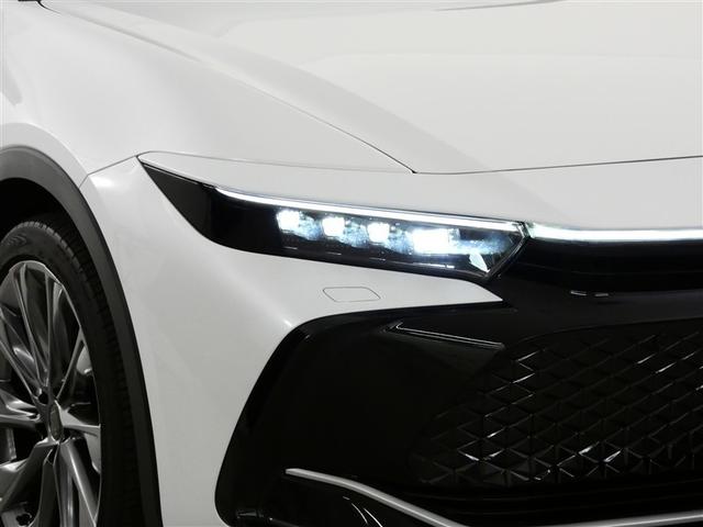 クラウンクロスオーバー Gアドバンスド 100V電源 TV ドラレコ ミュージックプレイヤー接続可 電動シート 4WD 革シート アルミホイール LEDヘッドランプ 記録簿 キーレス 盗難防止装置 ハイブリッド オートクルーズコントロール(30枚目)