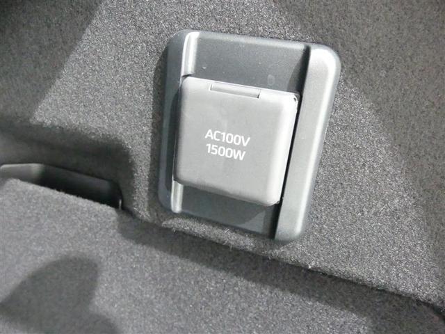 クラウンクロスオーバー ＲＳアドバンスド　１００Ｖ電源　ドラレコ　ミュージックプレイヤー接続可　電動シート　４ＷＤ　サンルーフ　革シート　アルミホイール　ＬＥＤヘッドランプ　記録簿　キーレス　盗難防止装置　ハイブリッド　メモリーナビ　フルセグ（3枚目）