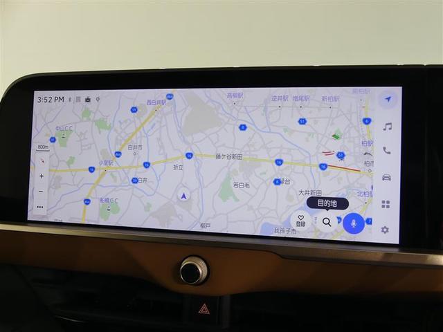 クラウンクロスオーバー ＲＳアドバンスド　１００Ｖ電源　ドラレコ　ミュージックプレイヤー接続可　電動シート　４ＷＤ　サンルーフ　革シート　アルミホイール　ＬＥＤヘッドランプ　記録簿　キーレス　盗難防止装置　ハイブリッド　メモリーナビ　フルセグ（7枚目）