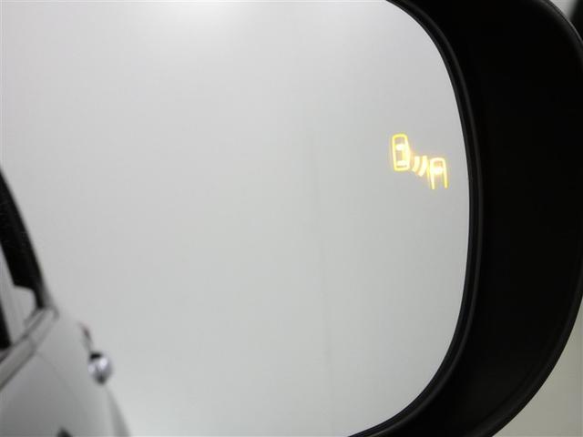 ライズ Ｚ　アルミホイール　ＬＥＤヘッドランプ　記録簿　キーレス　ＣＤ　盗難防止装置　アイドリングストップ　オートクルーズコントロール　メモリーナビ　フルセグ（4枚目）