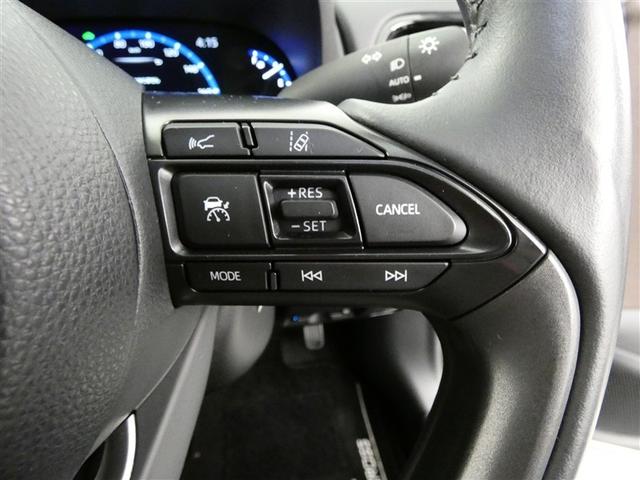 ヤリスクロス ハイブリッドＺ　ミュージックプレイヤー接続可　電動シート　アルミホイール　ＬＥＤヘッドランプ　キーレス　ＣＤ　盗難防止装置　ハイブリッド　オートクルーズコントロール　メモリーナビ　フルセグ（16枚目）