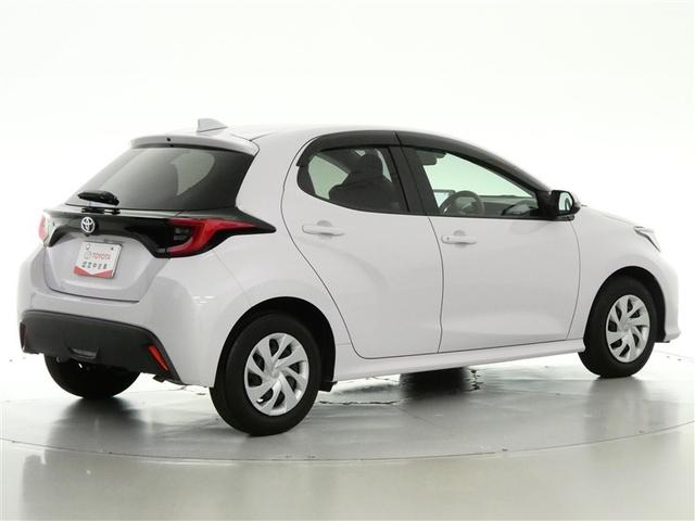 ヤリス Ｇ　ドラレコ　ミュージックプレイヤー接続可　展示・試乗車　ＬＥＤヘッドランプ　記録簿　キーレス　盗難防止装置　メモリーナビ　フルセグ（27枚目）