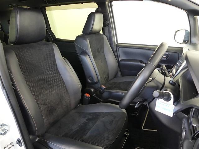 ヴォクシー ZS 煌III 乗車定員7人 アルミホイール 両側電動スライド ウオークスルー ワンオーナー LEDヘッドランプ キーレス CD Wエアコン 盗難防止装置 アイドリングストップ オートクルーズコントロール フルセグ(11枚目)