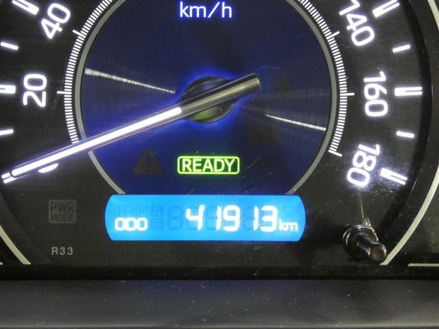 ノア ハイブリッドＳｉ　ダブルバイビーＩＩＩ　ドラレコ　ミュージックプレイヤー接続可　乗車定員７人　アルミホイール　両側電動スライド　ワンオーナー　ＬＥＤヘッドランプ　記録簿　キーレス　ＣＤ　Ｗエアコン　盗難防止装置　ハイブリッド　メモリーナビ（13枚目）