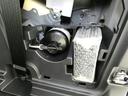 Ｚ　ドラレコ　ミュージックプレイヤー接続可　乗車定員７人　両側電動スライド　ウオークスルー　ＬＥＤヘッドランプ　記録簿　キーレス　盗難防止装置　オートクルーズコントロール　メモリーナビ　フルセグ（27枚目）