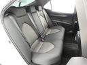 後部座席も当然、綺麗・清潔に仕上げております。内装の綺麗なお車は気持ちが良いですね。