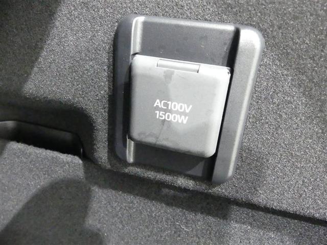 クラウンクロスオーバー ＲＳアドバンスド　１００Ｖ電源　ドラレコ　ミュージックプレイヤー接続可　電動シート　４ＷＤ　革シート　アルミホイール　ワンオーナー　ＬＥＤヘッドランプ　記録簿　キーレス　Ｗエアコン　盗難防止装置　ハイブリッド　フルセグ（3枚目）
