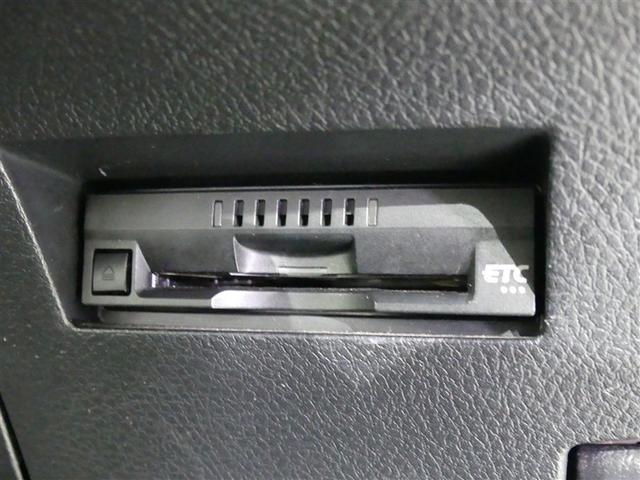 カローラアクシオ 1.3X ミュージックプレイヤー接続可 記録簿 キーレス CD メモリーナビ(16枚目)