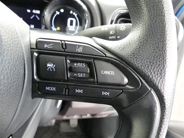 ヤリス Ｇ　ドラレコ　ミュージックプレイヤー接続可　展示・試乗車　ＬＥＤヘッドランプ　記録簿　キーレス　ＣＤ　盗難防止装置　オートクルーズコントロール　メモリーナビ　フルセグ（10枚目）