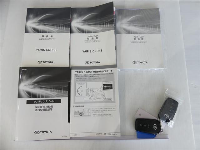 ヤリスクロス ハイブリッドＺ　１００Ｖ電源　ナビ　ミュージックプレイヤー接続可　電動シート　アルミホイール　ワンオーナー　ＬＥＤヘッドランプ　記録簿　キーレス　ＣＤ　盗難防止装置　ハイブリッド　オートクルーズコントロール　寒冷地（4枚目）