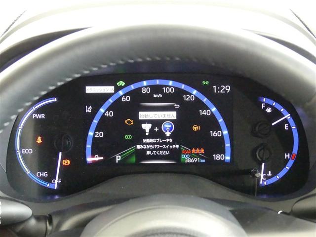 ヤリスクロス ハイブリッドＺ　１００Ｖ電源　ナビ　ミュージックプレイヤー接続可　電動シート　アルミホイール　ワンオーナー　ＬＥＤヘッドランプ　記録簿　キーレス　ＣＤ　盗難防止装置　ハイブリッド　オートクルーズコントロール　寒冷地（9枚目）