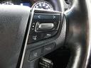 ステアリングスイッチで車両情報を切り替えて必要な必要な情報を確認したりできます。