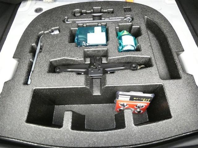 カムリ ＷＳ　１００Ｖ電源　ミュージックプレイヤー接続可　電動シート　サンルーフ　アルミホイール　ＬＥＤヘッドランプ　記録簿　キーレス　ＣＤ　盗難防止装置　ハイブリッド　オートクルーズコントロール　メモリーナビ（24枚目）