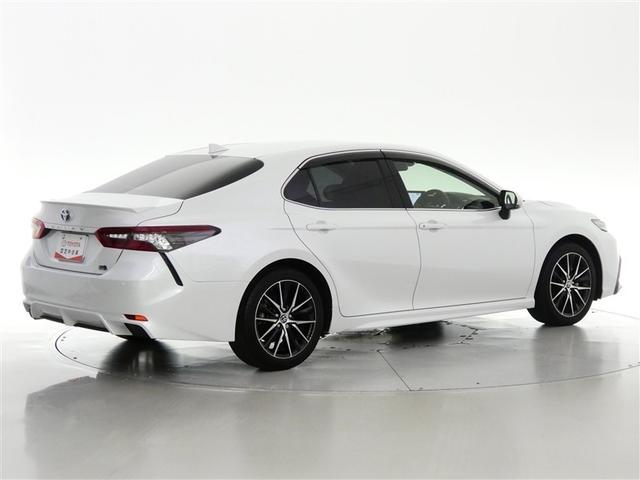 カムリ ＷＳ　１００Ｖ電源　ミュージックプレイヤー接続可　電動シート　サンルーフ　アルミホイール　ＬＥＤヘッドランプ　記録簿　キーレス　ＣＤ　盗難防止装置　ハイブリッド　オートクルーズコントロール　メモリーナビ（27枚目）