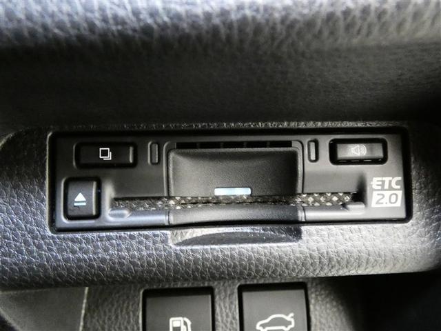 クラウンクロスオーバー Ｇ　１００Ｖ電源　ＴＶ　ドラレコ　ミュージックプレイヤー接続可　展示・試乗車　電動シート　４ＷＤ　アルミホイール　ＬＥＤヘッドランプ　記録簿　キーレス　盗難防止装置　ハイブリッド　フルセグ（19枚目）