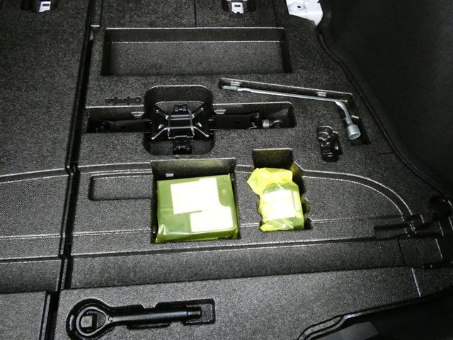 プリウス Ａツーリングセレクション　電動シート　アルミホイール　ＬＥＤヘッドランプ　記録簿　キーレス　ＣＤ　盗難防止装置　ハイブリッド　オートクルーズコントロール　メモリーナビ　フルセグ（26枚目）