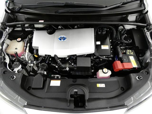 プリウス Ａツーリングセレクション　電動シート　アルミホイール　ＬＥＤヘッドランプ　記録簿　キーレス　ＣＤ　盗難防止装置　ハイブリッド　オートクルーズコントロール　メモリーナビ　フルセグ（31枚目）