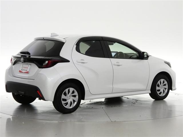 ヤリス Ｘ　ドラレコ　ミュージックプレイヤー接続可　展示・試乗車　記録簿　キーレス　盗難防止装置　メモリーナビ　フルセグ（25枚目）