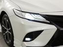 LEDヘッドライトです。デザイン性がよくとても明るいので、夜間の走行や悪天候でも安心です。しかも長寿命!