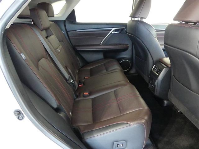 ＲＸ ＲＸ２００ｔ　バージョンＬ　１００Ｖ電源　ドラレコ　ミュージックプレイヤー接続可　電動シート　４ＷＤ　サンルーフ　革シート　アルミホイール　ワンオーナー　ＬＥＤヘッドランプ　記録簿　キーレス　ＣＤ　盗難防止装置　メモリーナビ（19枚目）