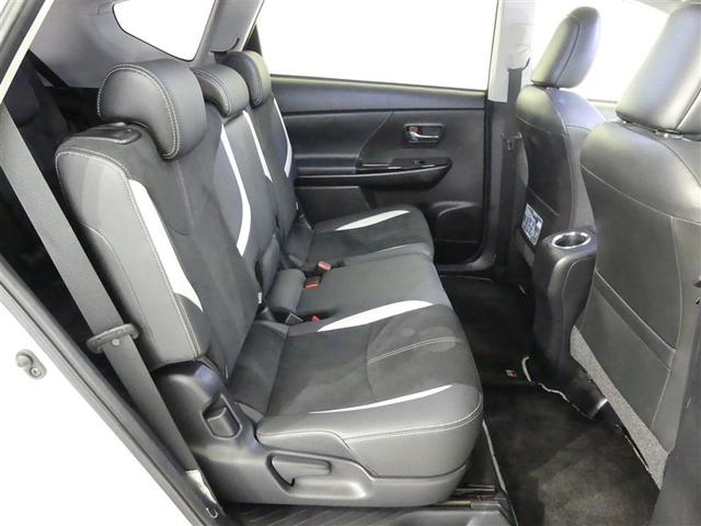 プリウスアルファ Ｓツーリングセレクション・ＧＲスポーツ　ドラレコ　乗車定員７人　アルミホイール　ワンオーナー　ＬＥＤヘッドランプ　記録簿　キーレス　ＣＤ　盗難防止装置　ハイブリッド　メモリーナビ　フルセグ（12枚目）