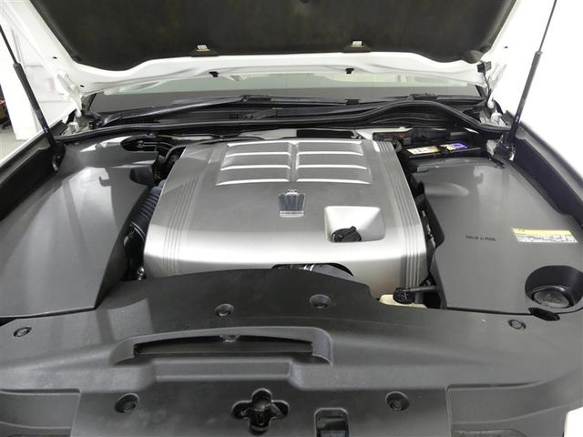 クラウン 2.5ロイヤルサルーン アニバーサリーED ミュージックプレイヤー接続可 電動シート 革シート アルミホイール ワンオーナー 記録簿 キーレス CD 盗難防止装置 オートクルーズコントロール HDDナビ HIDヘッドライト フルセグ(26枚目)