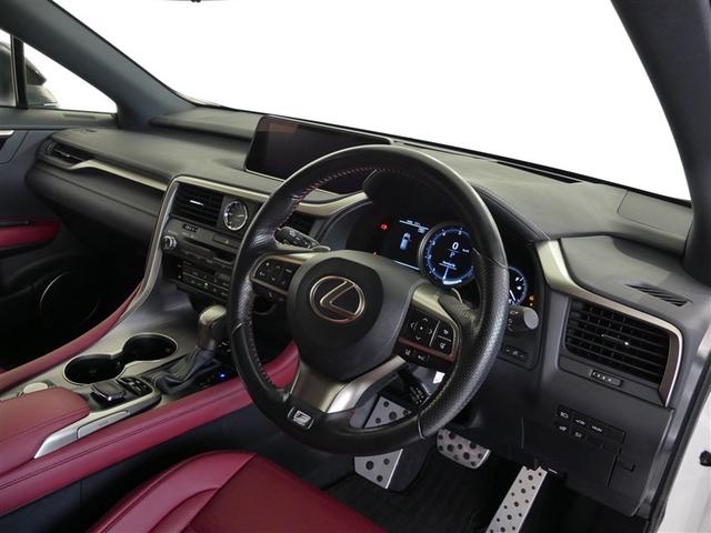 ＲＸ ＲＸ２００ｔ　Ｆスポーツ　１００Ｖ電源　ミュージックプレイヤー接続可　電動シート　サンルーフ　革シート　アルミホイール　ワンオーナー　ＬＥＤヘッドランプ　記録簿　キーレス　ＣＤ　盗難防止装置　アイドリングストップ　メモリーナビ（7枚目）