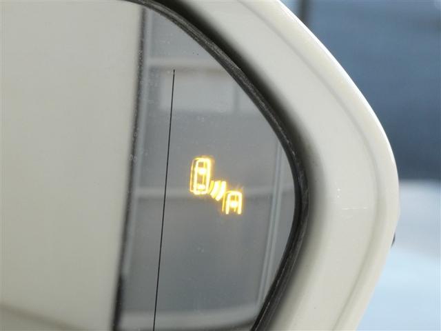 クラウンハイブリッド ＲＳ　１００Ｖ電源　ミュージックプレイヤー接続可　電動シート　アルミホイール　ワンオーナー　ＬＥＤヘッドランプ　記録簿　キーレス　ＣＤ　盗難防止装置　ハイブリッド　オートクルーズコントロール　メモリーナビ（5枚目）