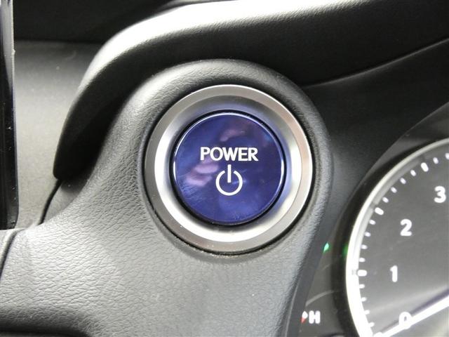 �y�v�b�V���X�^�[�g�z�X�}�[�g�L�[���g�т��āA�u���[�L�𓥂݂Ȃ���X�^�[�g�X�C�b�`�����������ŃG���W�����������܂��B