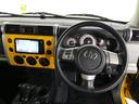 各種操作スイッチなども使いやすく配置されている運転席です。