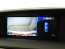 車庫入れや駐車で威力を発揮するのがバックモニター！ナビディスプレイに後ろの様子が映し出されるから安心です。