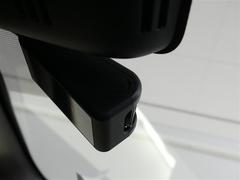 �����Ȳ�����Ͽ���Ƥ����ɥ饤�֥쥳�����ϡ����Τκݤ˳Τ��ʾڵ�ǽ�Ϥ�ȯ�����Ƥ����¿��������Ǥ��� 6