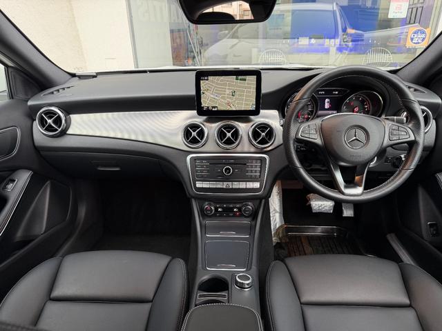 GLAクラス GLA220 4マチック 1オーナー 禁煙車 黒レザー 純正ナビ TV リアカメラ 電動リアゲート レーダーセーフティ スマートキー LEDライト シートヒーター ACC BSM ドラレコ 純正AW(3枚目)