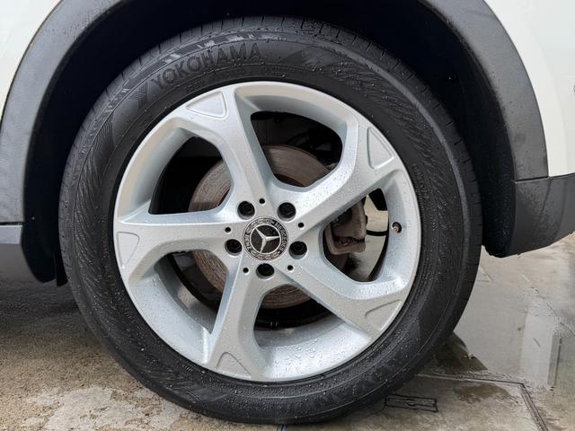 GLAクラス GLA220 4マチック 1オーナー 禁煙車 黒レザー 純正ナビ TV リアカメラ 電動リアゲート レーダーセーフティ スマートキー LEDライト シートヒーター ACC BSM ドラレコ 純正AW(6枚目)