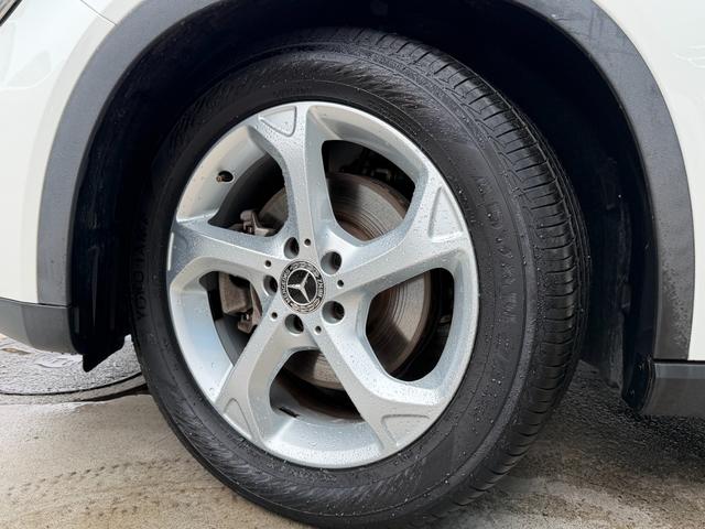 GLAクラス GLA220 4マチック 1オーナー 禁煙車 黒レザー 純正ナビ TV リアカメラ 電動リアゲート レーダーセーフティ スマートキー LEDライト シートヒーター ACC BSM ドラレコ 純正AW(7枚目)