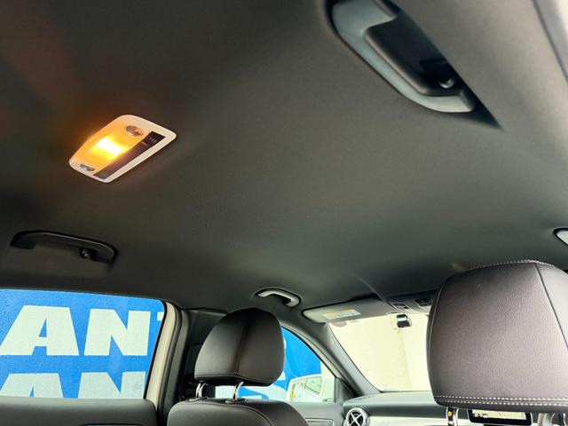 GLAクラス GLA220 4マチック 1オーナー 禁煙車 黒レザー 純正ナビ TV リアカメラ 電動リアゲート レーダーセーフティ スマートキー LEDライト シートヒーター ACC BSM ドラレコ 純正AW(27枚目)