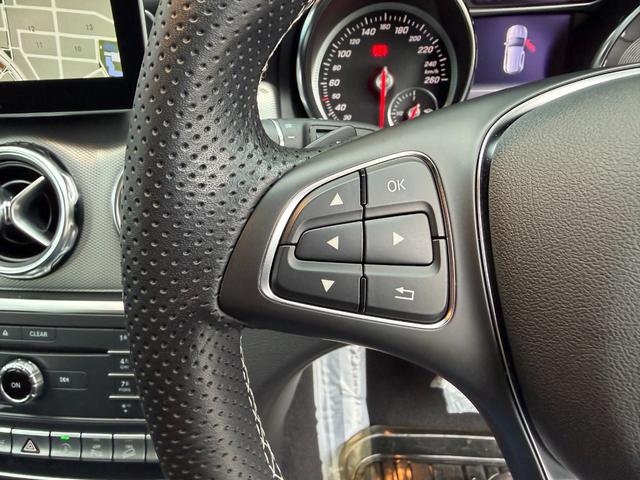 GLAクラス GLA220 4マチック 1オーナー 禁煙車 黒レザー 純正ナビ TV リアカメラ 電動リアゲート レーダーセーフティ スマートキー LEDライト シートヒーター ACC BSM ドラレコ 純正AW(36枚目)