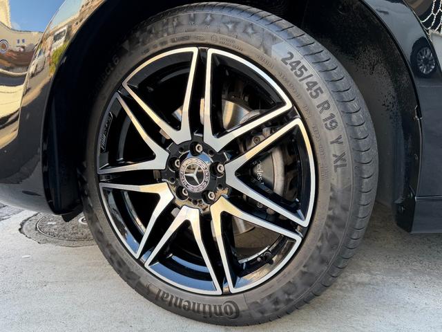 Ｖクラス Ｖ２２０ｄ　アバンギャルド　ＡＭＧラインパッケージ　１オーナー　禁煙車　ベージュ革　デジタルインナーミラー　純正ナビ　ＴＶ　３６０°カメラ　ドラレコ　レーダーセーフティ　電動リアゲート　両側電動スライドドア　電動シート　シートヒーター　ＬＥＤライト（8枚目）